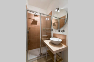 bathroom-shower