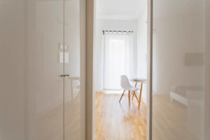 bedrooms-hallway